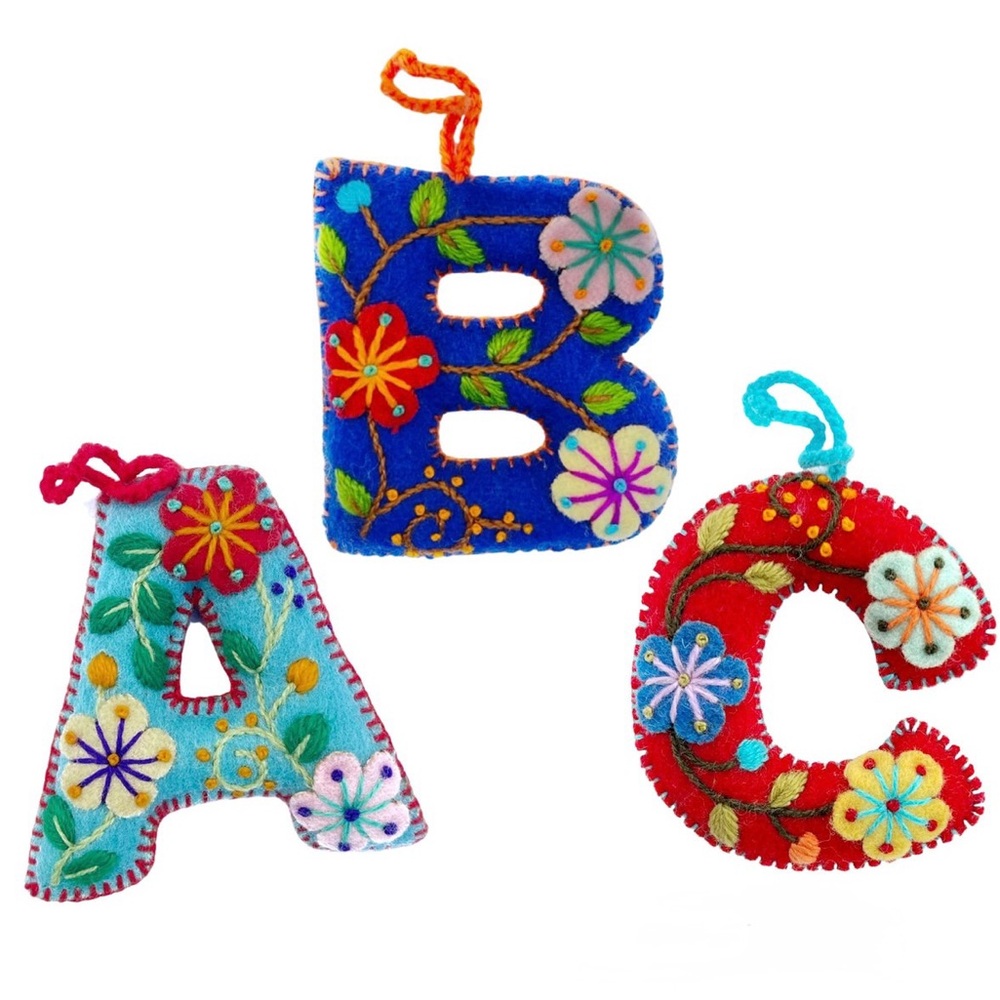 NWOT Embroidered Wool Initial N Alphabet Ornament